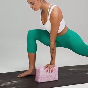 Lululemon Lift and Lengthen Yoga Block Pink